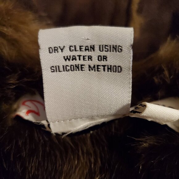 NWOT G by Guilana Rancic SMALL Faux Fur & Faux Suede Reversible Vest - Picture 6 of 7